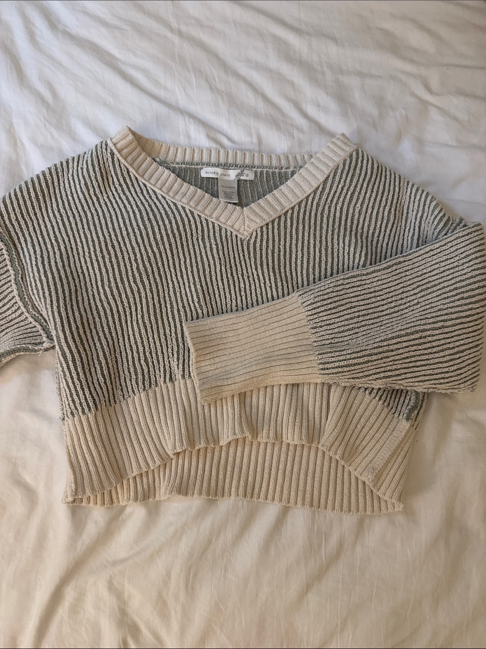Striped V-Neck Cropped Sweater - Cream & green